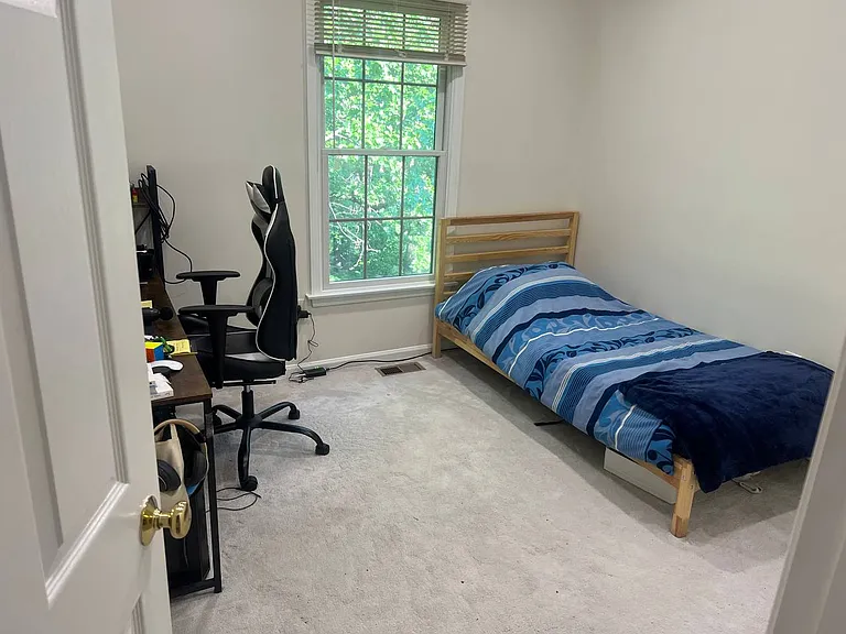 Upper-Level Bedroom #2