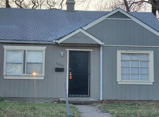 7244 Agnes Ave, Kansas City, MO 64132