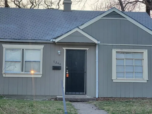 7244 Agnes Ave, Kansas City, MO 64132
