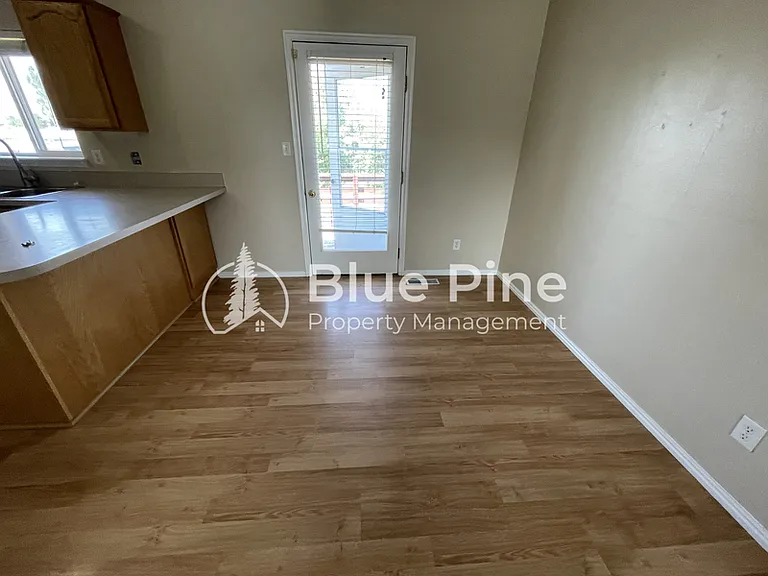 3709 E 20 N — Photo 4