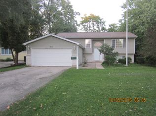 1912 Carmel Blvd, Zion, IL 60099