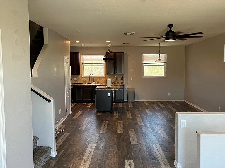 128 W Milada Dr — Photo 10