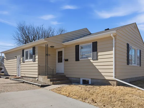 2550 26th St, Rock Island, IL 61201