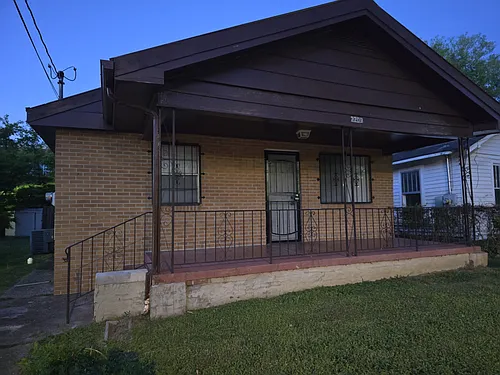 2209 Ivy St Photo 1