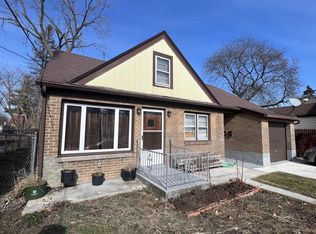 808 Saint Patrick St, Racine, WI 53402