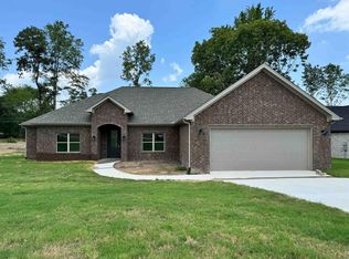 114 Petronia St, Hot Springs National Park, AR 71913
