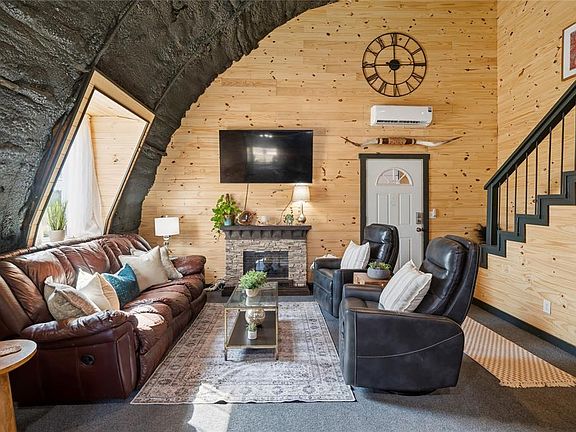 5th image of 37321 Lake Rd