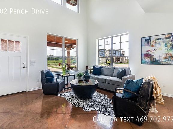 3rd image of 202 Perch Dr