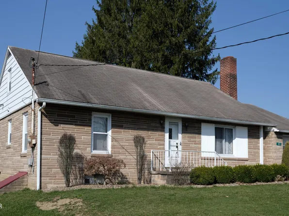 103 Locust St, Beech Creek, PA 16822