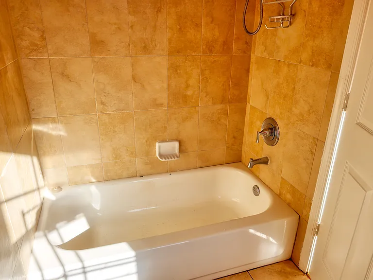 31 Hanford St #1 — Photo 10