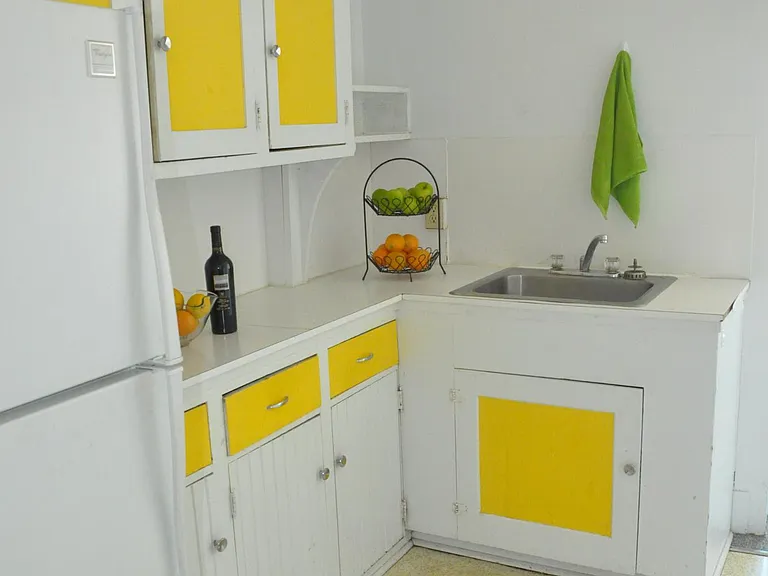 210 Delaware Ave #3 — Photo 5