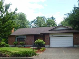 11340 SW Bel Aire Ln, Beaverton, OR 97008