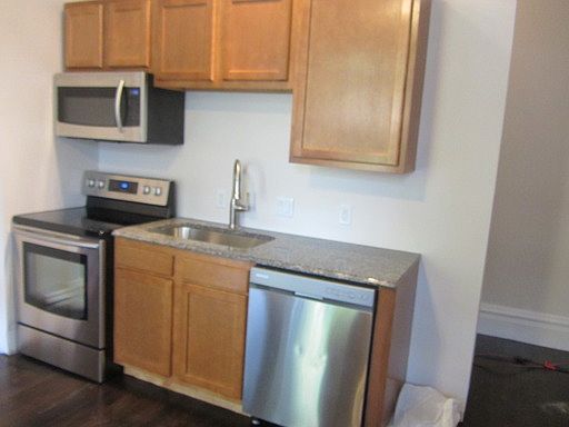 2nd image of 877 Dennison Ave
