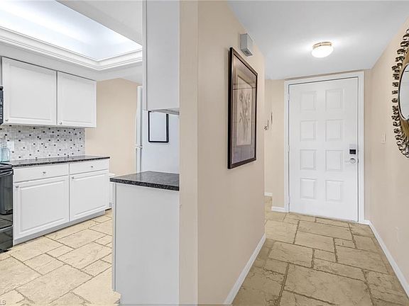 2nd image of 400 Fox Haven DR #4209