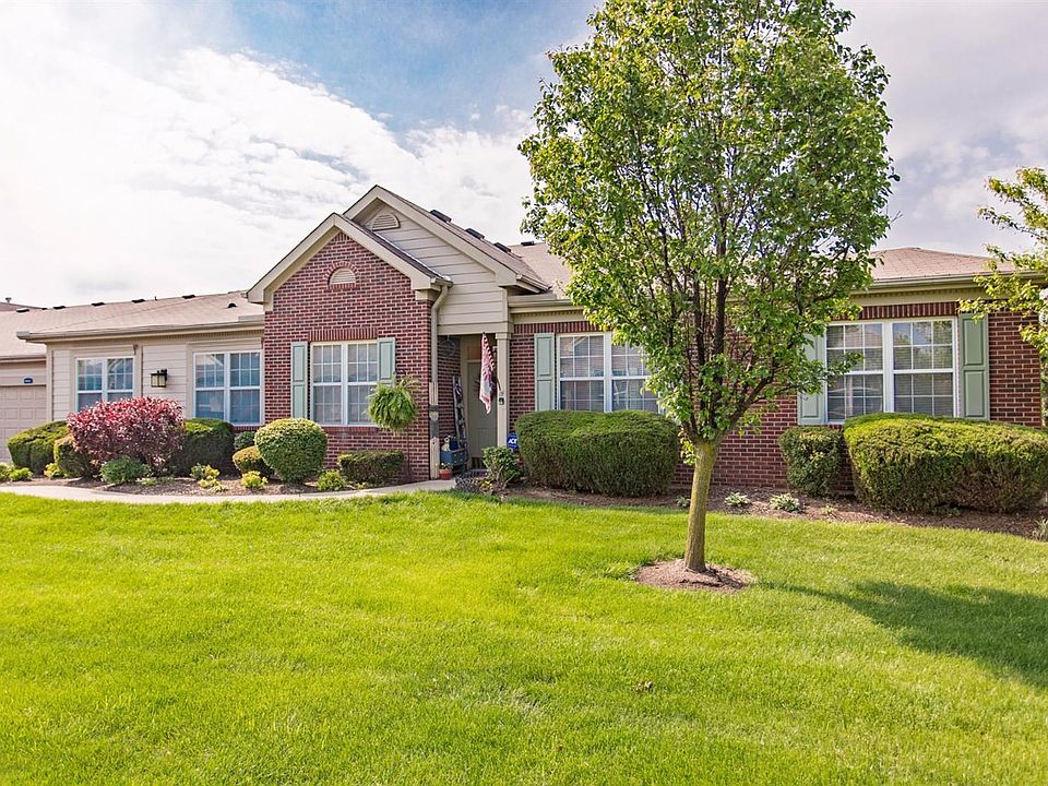 1st image of 9066 Waterway Ct