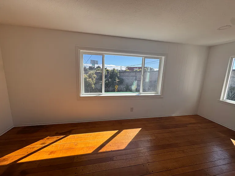 1534 Mariposa St #1534 — Photo 51