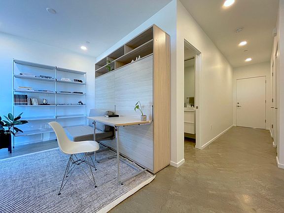 3rd image of 2425 Binnen Ln #101