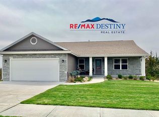 4621 Lamonte Dr, Manhattan, KS 66503