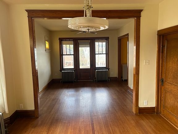 5th image of 1024 S East Ave #2