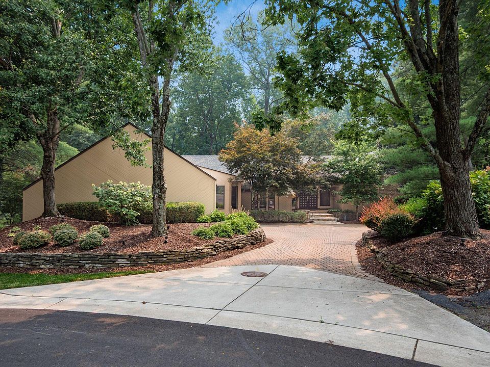1st image of 8483 Torwoodlee Ct
