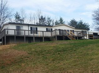 32 Dorothy Ln, Leicester, NC 28748