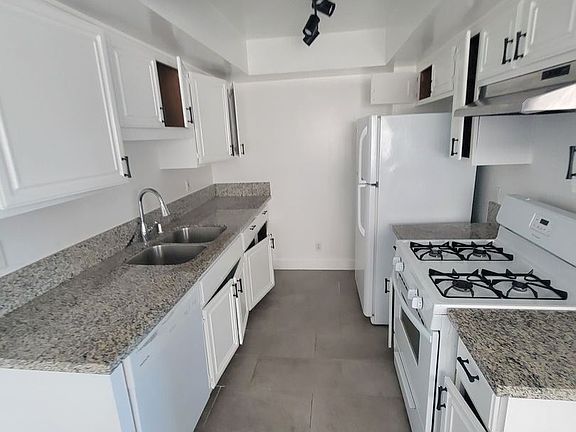 3rd image of 7435 W Manchester Ave APT 6