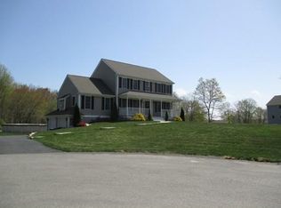 5 Brushwood Cir, Westport, MA 02790