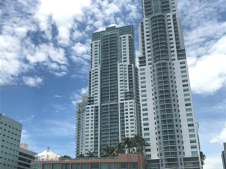 244 Biscayne Blvd #2907 — Photo 1
