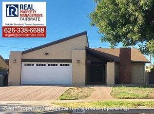 2152 Queensberry Rd, Pasadena, CA 91104