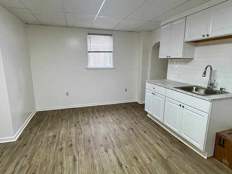 416 Lackawanna Ave #1 — Photo 3