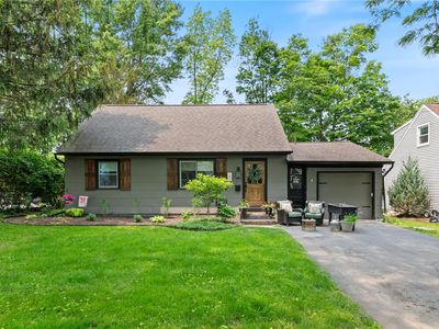 22 Briggs Ave, Fairport, NY, 14450