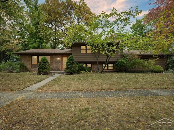 1909 Vine St, Midland, MI 48642