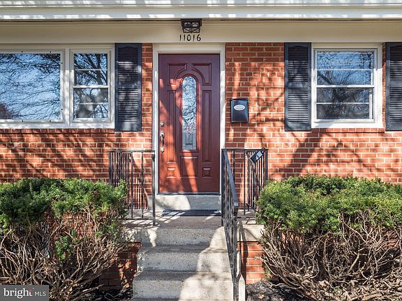 4th image of 11016 Glueck Ln