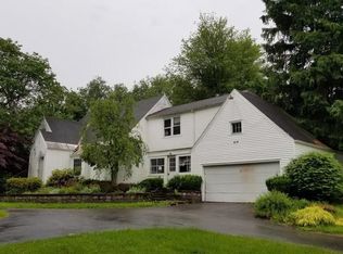 414 Two Rod Rd, Alden, NY 14004