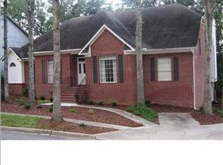 1213 Aberdeen Ct S, Mobile, AL 36609
