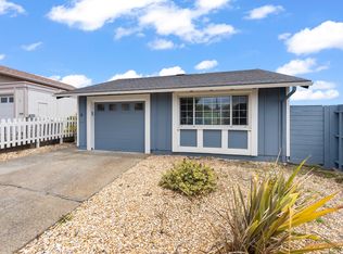 6 John Glenn Cir, Daly City, CA 94015