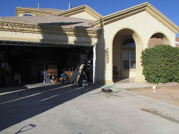 5th image of 10803 Elise St