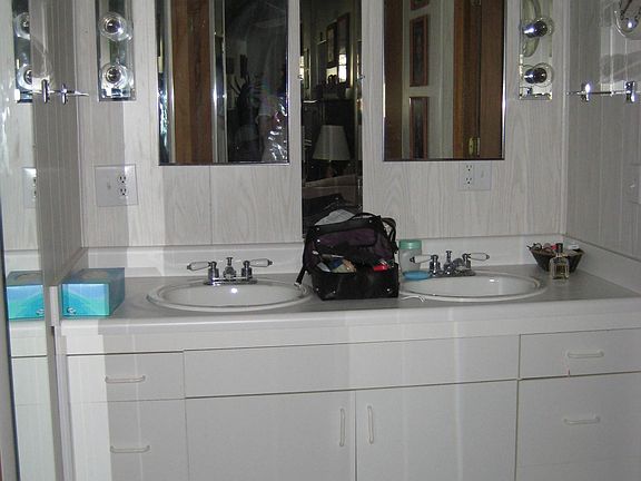 5th image of 45 Forks Rd