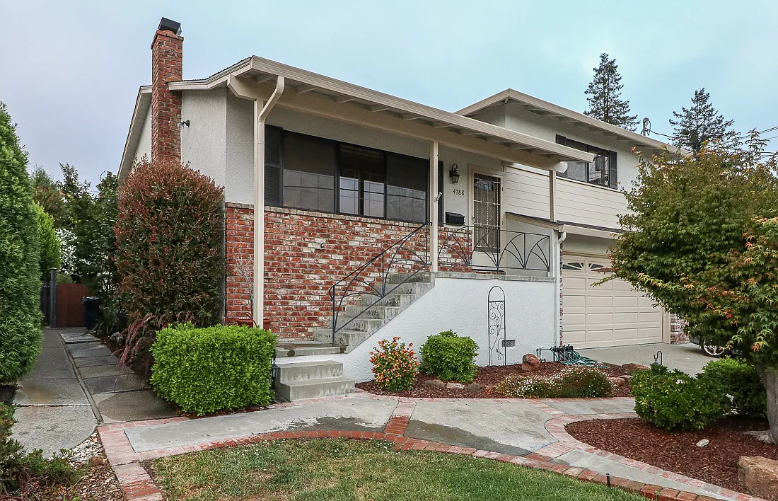 4788 Sorani Way photo 1