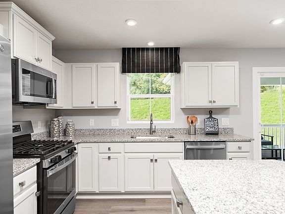 4th image of 624 Streamview Dr Lot 156