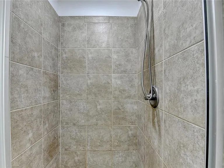 1159 Laurel Valley Ct — Photo 42