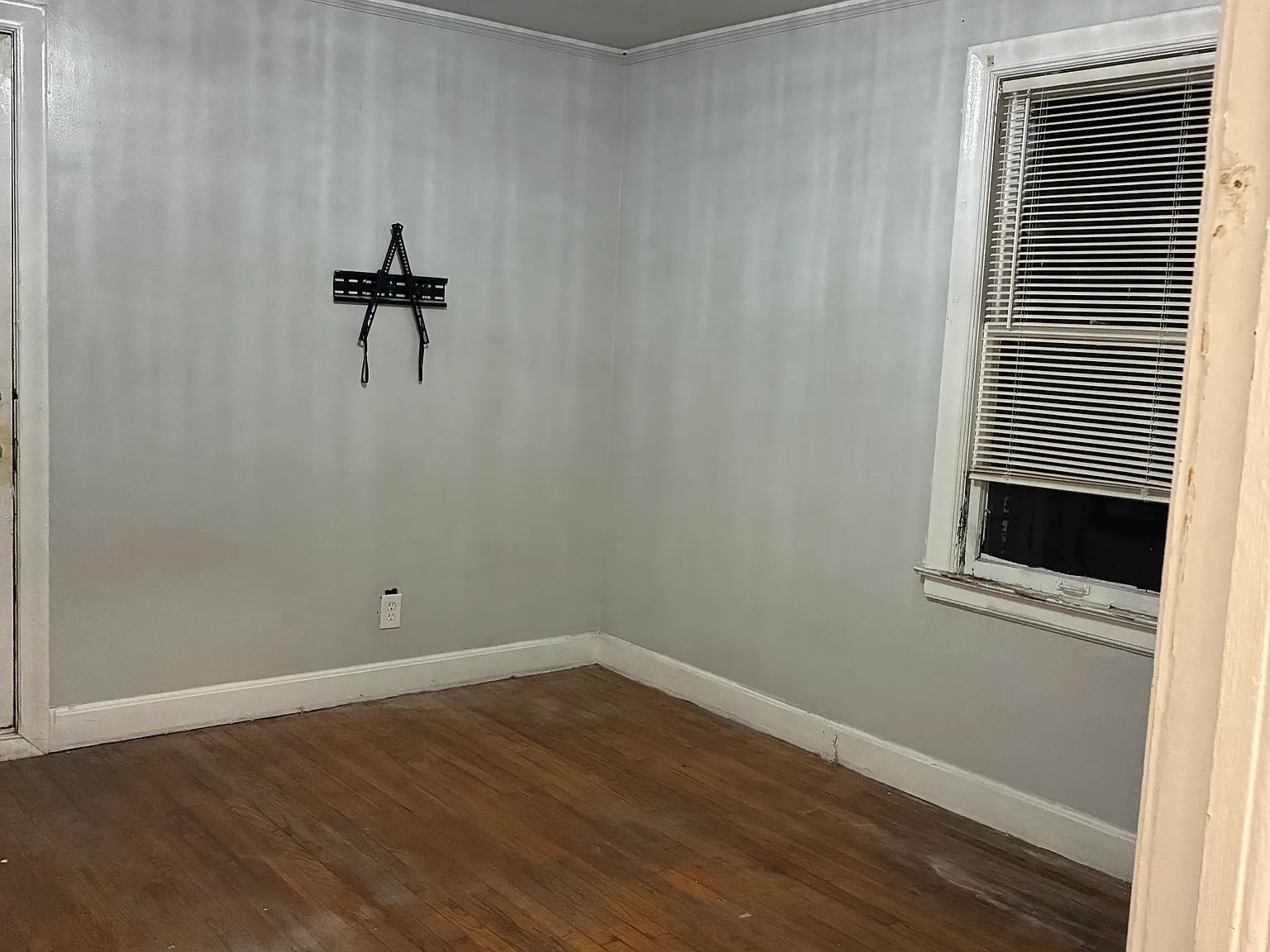 2 bed, 1000 sqft, $1,000 — Photo 4