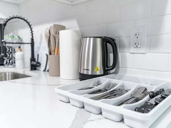 258 Clerk Street image 22 of 34