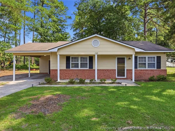 1705 Sand Hill Rd, Hope Mills, NC 28348