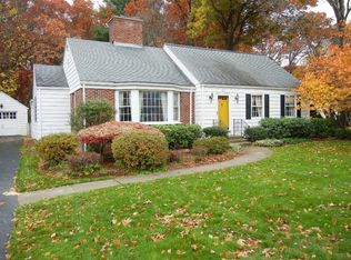 1537 Plumtree Rd, Springfield, MA 01119