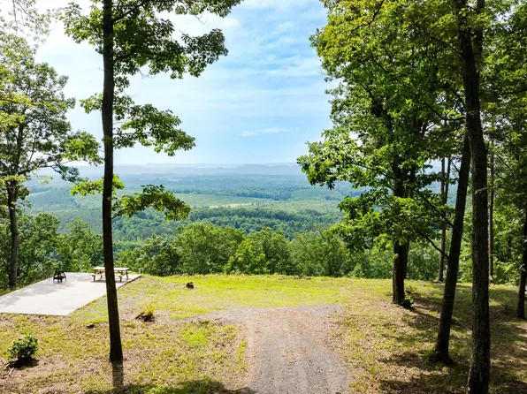 412 County Road 871, Gaylesville, AL 35973