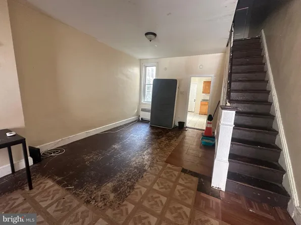 3114 Custer St, Philadelphia, PA 19134