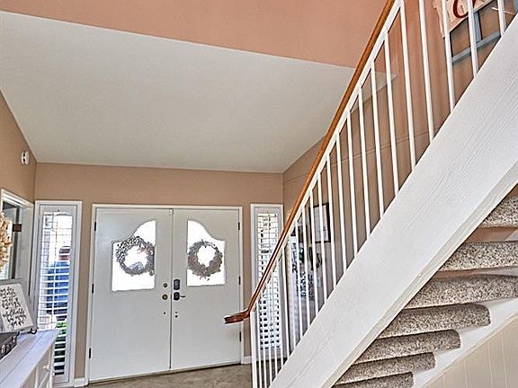 5th image of 18040 Pebble Beach Dr