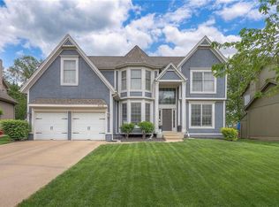 8112 W 129th St, Overland Park, KS 66213