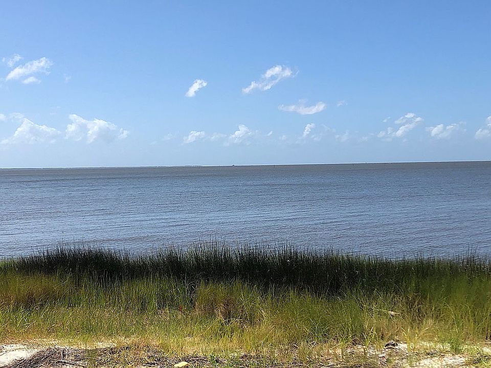1st image of 115 S Bayshore Dr